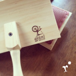 Ashford Hand Carder